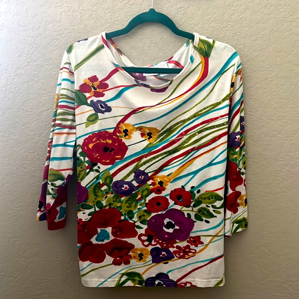 NWOT BFA Size XL beautiful floral spring Top